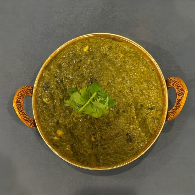 Palak Paneer (Saag Paneer).